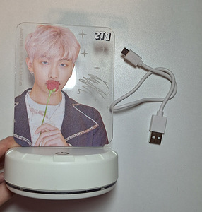 Группа BTS | БТС вещи (6 фото из 6)