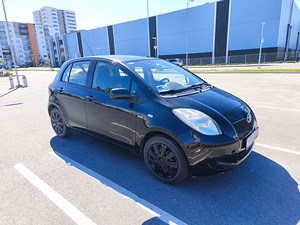 Tayota Yaris 2007 1.4 disel (2 foto / 9)