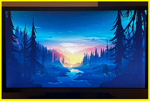 28'' Samsung 4K UHD (1 фото из 3)