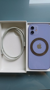iPhone 12 ja mänguventilaator. (3 foto / 4)