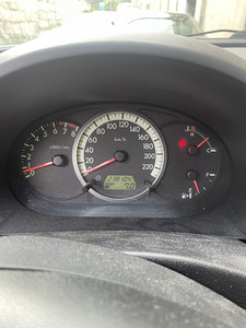 Mazda 5 (9 foto / 15)