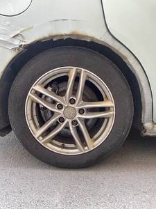 Mazda 5 (14 foto / 15)