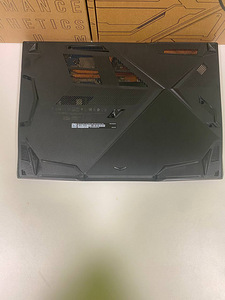 Müüa Gaming Laptop MSI GF63 i7 RTX3050 16GB 144Hz (2 foto / 2)