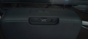 Kaasaskantav Bluetooth-kõlar (5 foto / 5)
