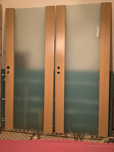 Modernsed mattklaasiga siseuksed(2tk) (2 foto / 3)