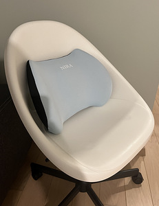 Comfortable office chair with ergonomic seat cushion and lum (6 foto / 6)