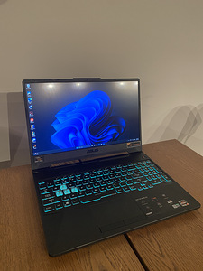 ASUS TUF A15 (2022) – Ryzen 9 / RTX 2060 / 16GB / 1TB /144Hz (1 foto / 9)