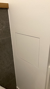Vajutusmehhanismiga värvitav hooldusluuk (2 foto / 10)