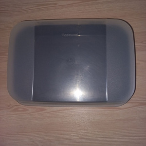 Tupperware (1 foto / 2)