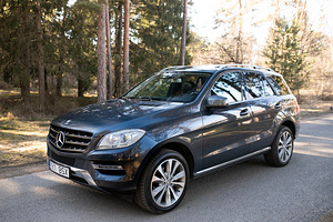 Mercedes-Benz ML 350 3.0 CDI 190kW (2 foto / 9)