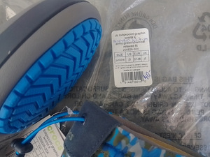 Kahed uued Crocs saapad ja Emu Ugg saapad (3 foto / 6)