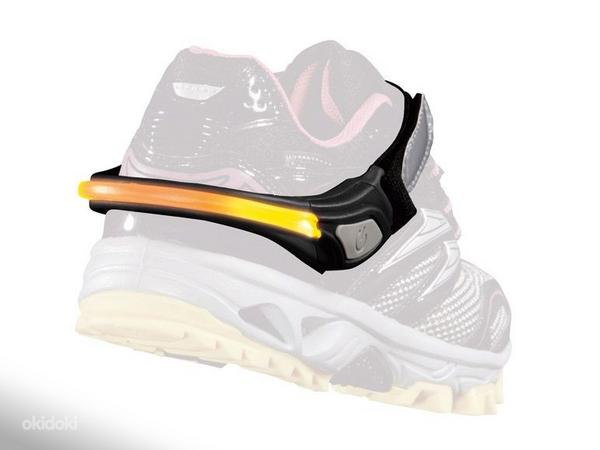 Светящаяся LED клипса для обуви, новый (фото #1)