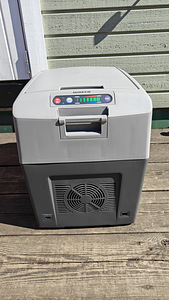 Автохолодильник Waeco 35 л (1 фото из 4)