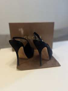 Naiste kingad Gucci, suurus 38 (2 foto / 3)