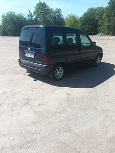 Peugeot partner (5 фото из 5)