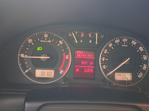 Skoda superb 2008 1.9 TDi (8 foto / 8)