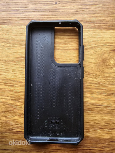 Защитный чехол UAG Carbon для Samsung Galaxy S21 Ultra (фото #2)