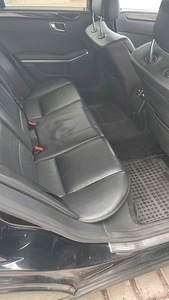 MERCEDES-BENZ E 200 NGT (7 foto / 9)