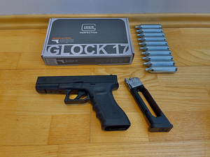UUS UMAREX Glock 17 gen 3 õhupüstol 4,5mm CO2 Blowback (4 foto / 10)