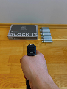 UUS UMAREX Glock 17 gen 3 õhupüstol 4,5mm CO2 Blowback (7 foto / 10)
