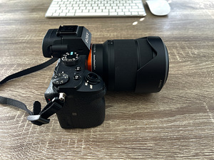 Sony A7 II täiskaader hübriidkaamera (2 foto / 8)