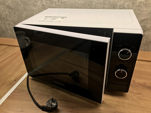 Samsung mikrolaineahi (1 foto / 4)
