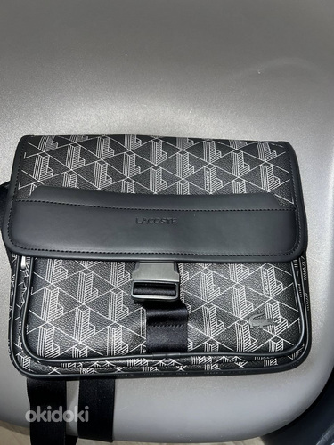 Lacoste kott ja ümbris