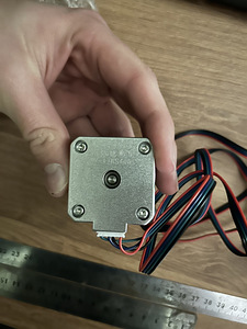 Stepping motor NEMA17 (3 foto / 4)