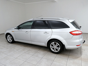 Ford Mondeo Comfort ATM 2.0 TDCi 103kW (4 foto / 7)