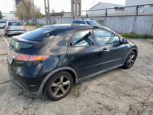 Honda Civic Elegance 1.3 61kW (3 foto / 7)