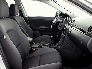 Mazda 3 Elegance Facelift 1.6 TD 66kW (6 foto / 7)
