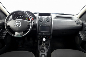 Dacia Duster Facelift 1.2 92kW (5 foto / 7)