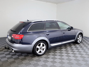 Audi A6 allroad Quattro S-Line ATM 3.0 TDI 171kW (3 foto / 8)
