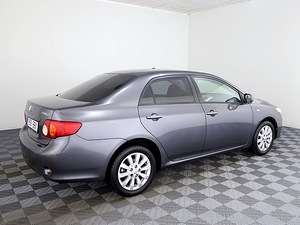 Toyota Corolla Linea Sol ATM 1.6 91kW (3 foto / 8)