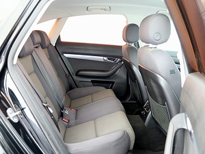 Audi A6 Quattro Facelift ATM 2.8 162kW (7 foto / 7)