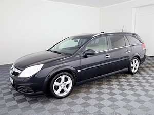 Opel Vectra Luxury Facelift 2.2 114kW (2 foto / 7)