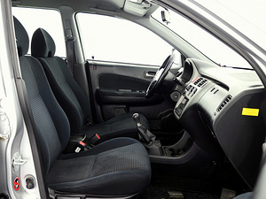 Honda HR-V Facelift 4x4 1.6 77kW (6 foto / 7)
