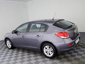 Chevrolet Cruze Facelift 1.6 91kW (4 foto / 7)