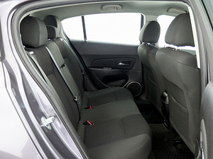 Chevrolet Cruze Facelift 1.6 91kW (7 foto / 7)