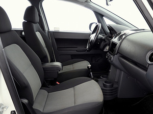 Mitsubishi Colt Facelift LPG 1.3 70kW (6 foto / 9)