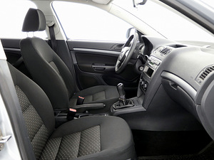 Skoda Octavia Comfortline Facelift 1.2 77kW (6 foto / 7)