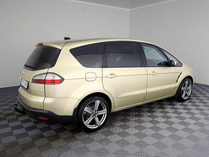Ford S-MAX Titanium X ATM 2.0 TDCi 96kW (3 foto / 8)