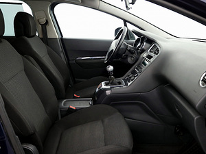 Peugeot 5008 Elegance 1.6 HDi 80kW (6 foto / 7)