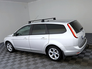 Ford Focus Turnier Facelift 1.6 74kW (4 foto / 7)