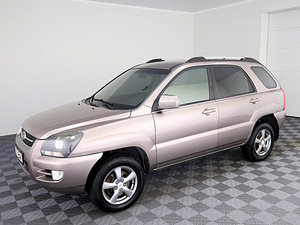 Kia Sportage Facelift 2.0 104kW (2 foto / 7)