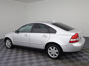 Volvo S40 Summum Facelift LPG ATM 2.4 125kW (4 foto / 7)
