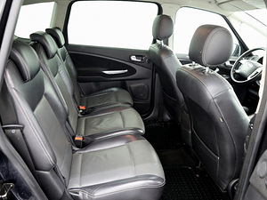 Ford S-MAX Titanium X ATM 2.0 TDCi 103kW (7 foto / 7)