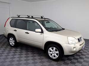 Nissan X-Trail Comfort 4x4 ATM 2.0 104kW (1 foto / 7)