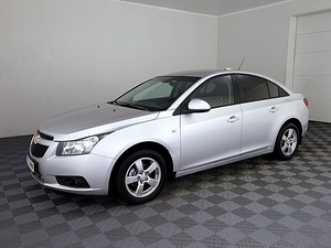 Chevrolet Cruze Comfort 1.8 104kW (2 foto / 7)
