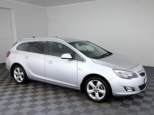 Opel Astra Sports Tourer 1.4 103kW (1 foto / 7)